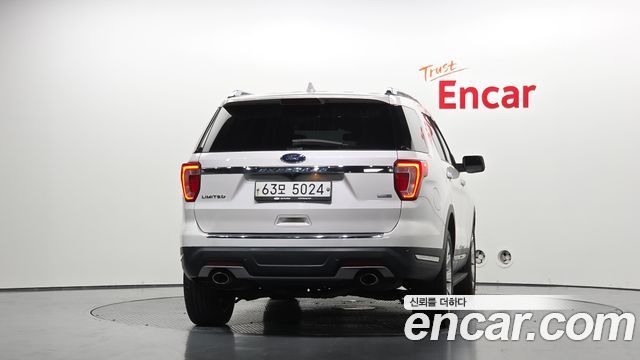 Ford Explorer 2.3 Limited 4WD 5th - фото 3