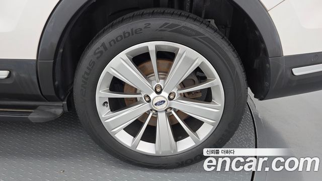 Ford Explorer 2.3 Limited 4WD 5th - фото 4