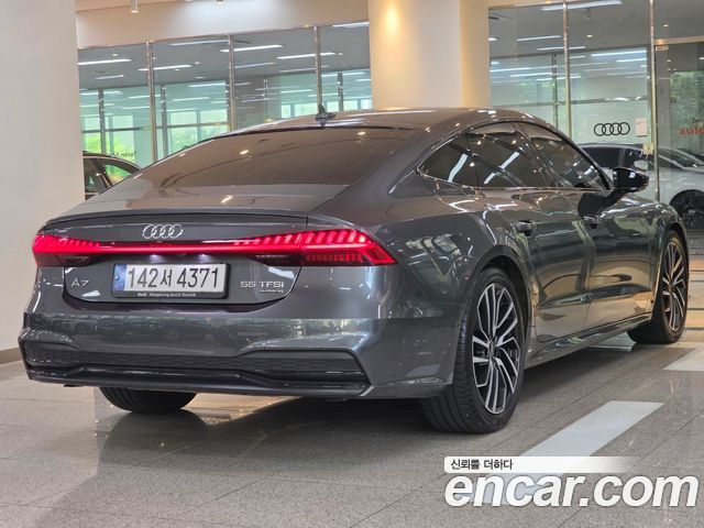 Audi A7 55 TFSI Quattro Premium - фото 1