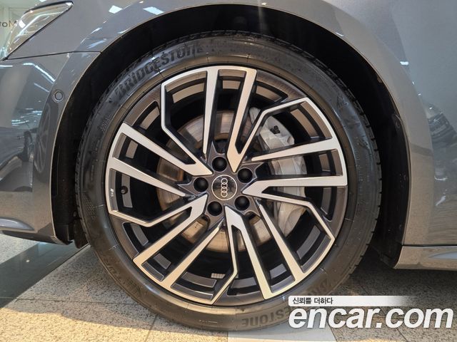 Audi A7 55 TFSI Quattro Premium - фото 4