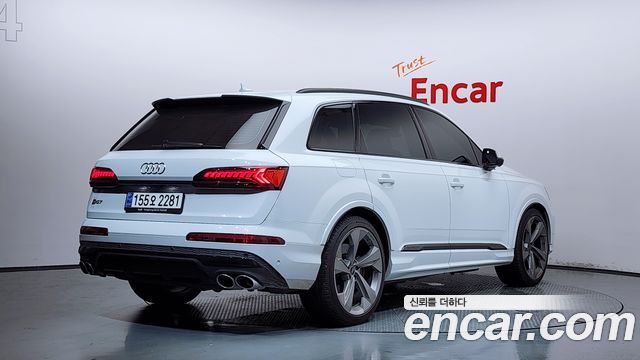 Audi SQ7 4.0 TFSI Quattro - фото 1