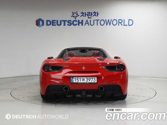 Ferrari 488 Spider 3.9 - фото 3