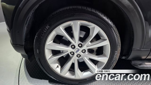 Ford Explorer 6-го поколения 3.0 Platinum 4WD - фото 3