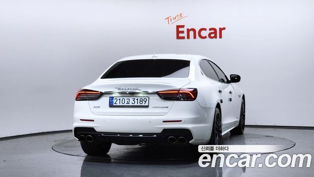 Maserati Quattroporte S Q4 3.0 V6 Gransport - фото 3