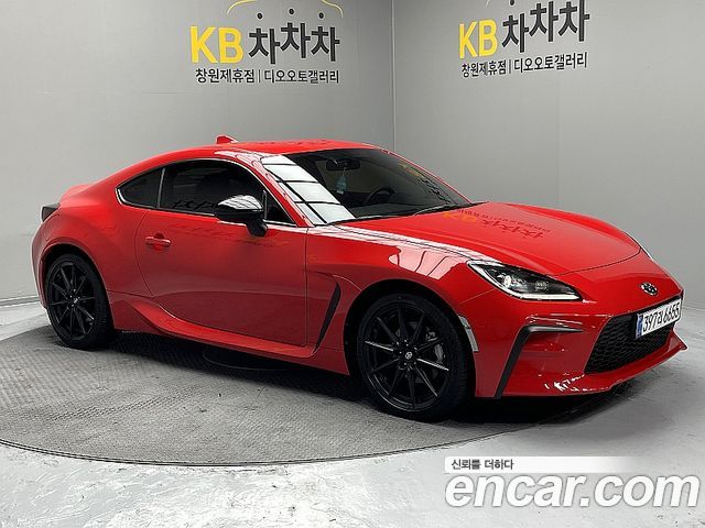 Toyota 86 GR86 2.4 Premium - фото 0