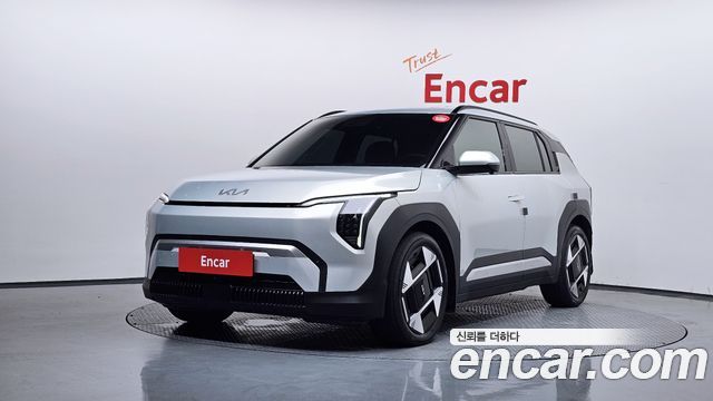 Kia EV3 Long Range 2WD AIr - фото 0