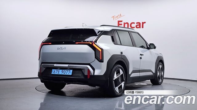 Kia EV3 Long Range 2WD AIr - фото 1