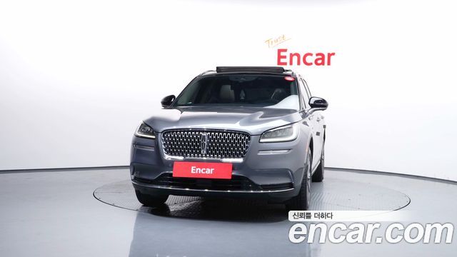 Lincoln Corsair 2.0 Reserve AWD - фото 2