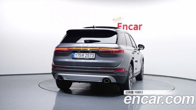Lincoln Corsair 2.0 Reserve AWD - фото 3