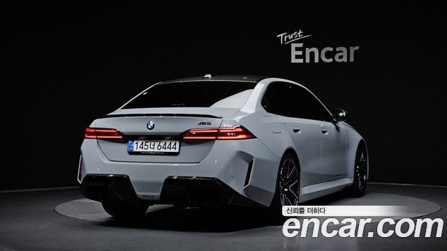 BMW M5 G90 M5 Sedan - фото 1