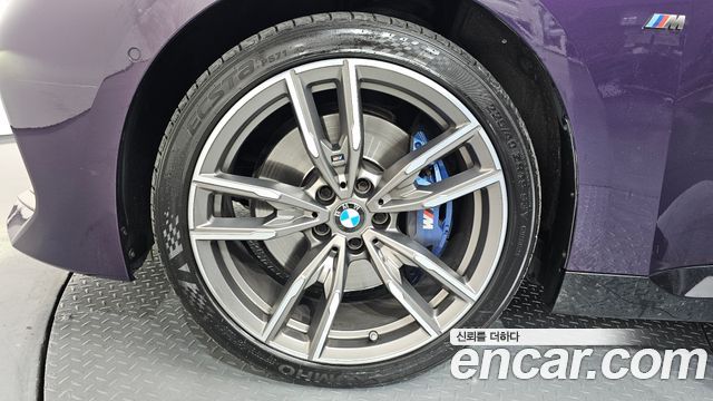 BMW 2 Series G42 M240i xDrive First Edition Coupe - фото 3