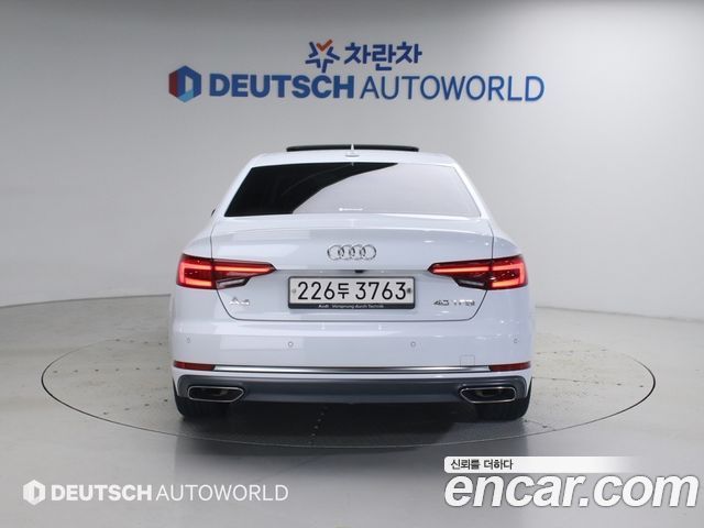 Audi A4 B9 40 TFSI Premium - фото 1