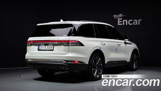 Lincoln Aviator 2-го поколения 3.0 Reserve AWD - фото 1