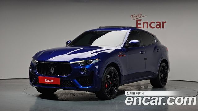 Maserati Levante 3.8 GTS AWD - фото 0
