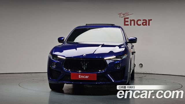 Maserati Levante 3.8 GTS AWD - фото 2
