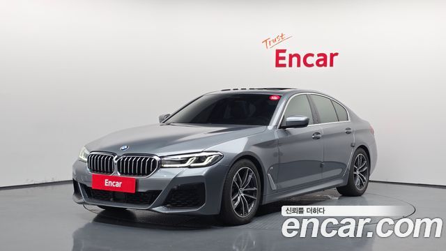 BMW 5 Series G30 520i M Sport - фото 0