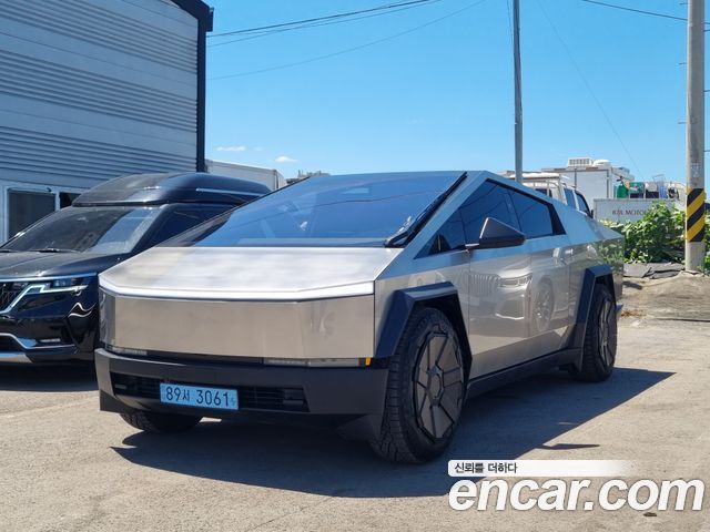 Tesla Cybertruck AWD - фото 1