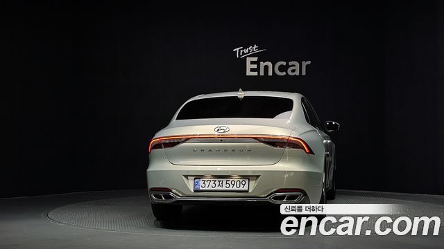 Hyundai Grandeur New IG, гибрид Calligraphy - фото 3