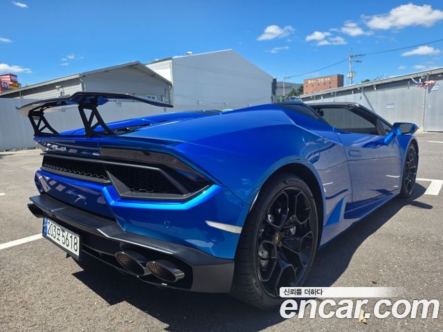 Lamborghini Huracan LP580-2 Spider - фото 1