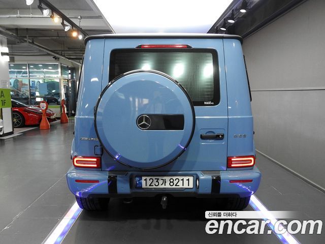 Mercedes-Benz G-Class AMG G63 - фото 3