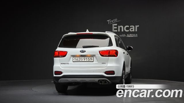 Kia Sorento New Diesel 2.0 2WD Nobesse Special - фото 3