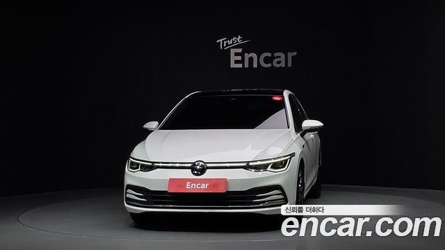 Volkswagen Golf 8-го поколения 2.0 TDI Prestige - фото 2