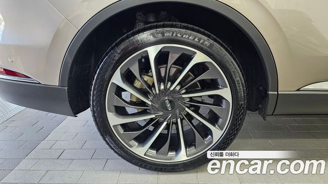 Lincoln Aviator 2-го поколения 3.0 Reserve AWD - фото 4
