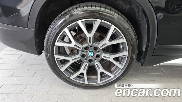 BMW X1 F48 xDrive 20i xLine - фото 4