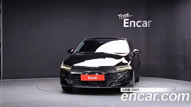 Kia K5 3-го поколения 2.0 Signature - фото 2