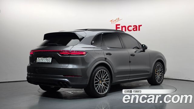 Porsche Cayenne PO536 4.0 Turbo - фото 1