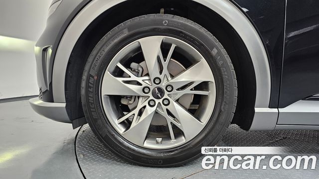 Genesis GV60 Standard - фото 4