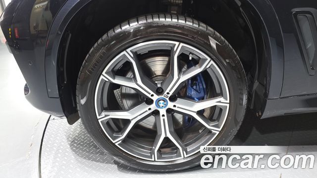 BMW X5 G05 xDrive 45e M Sport - фото 4