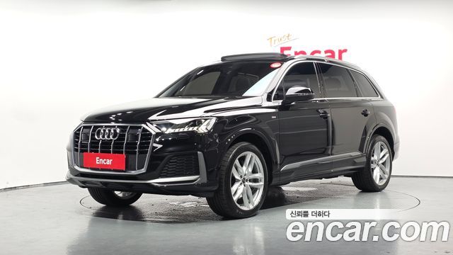 Audi Q7 45 TDI Quattro Premium - фото 0