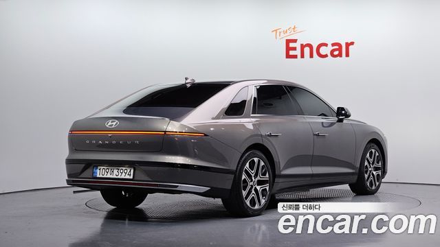 Hyundai Grandeur GN7 2,5 Gasoline 2WD Premium - фото 1