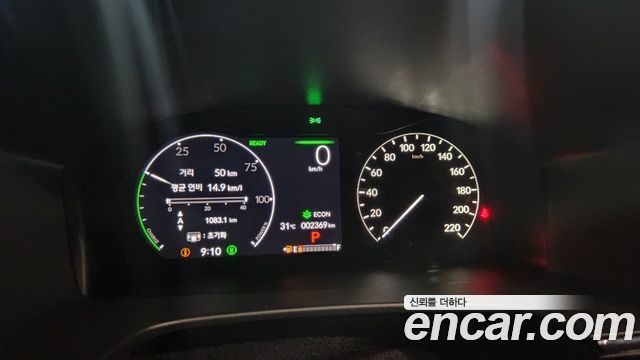 Honda CR-V 6-го поколения 2.0 Hybrid Touring 2WD - фото 4