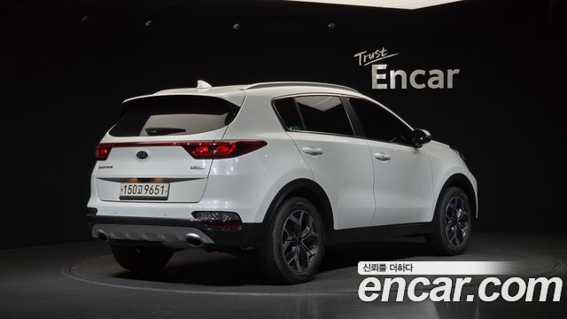Kia Sportage The Bold Diesel 2.0 2WD Prestige - фото 1