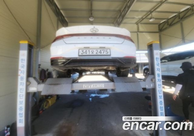 Hyundai Avante CN7 1.6 Modern - фото 1