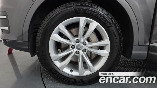 Audi Q7 45 TFSI Quattro - фото 4