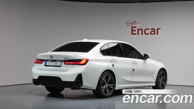 BMW 3 Series G20 320i M Sport - фото 1