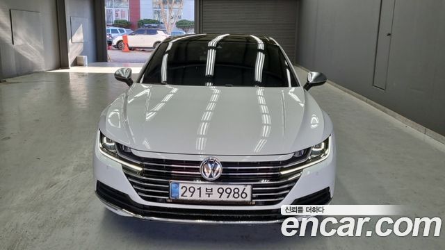Volkswagen Arteon 2.0 TDI Premium - фото 4
