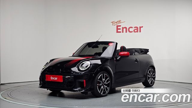 Mini Cooper Convertible S 4-го поколения JCW - фото 0