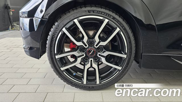 Mini Cooper Convertible S 4-го поколения JCW - фото 4