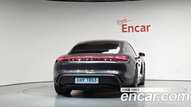 Porsche Taycan 4S - фото 2