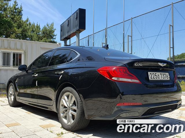 Genesis G70 2.2D Advanced - фото 1