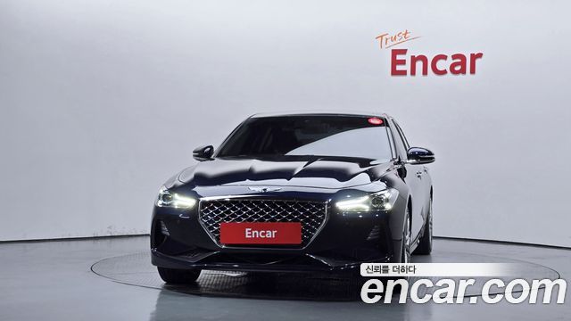 Genesis G70 2.0T Elite - фото 2