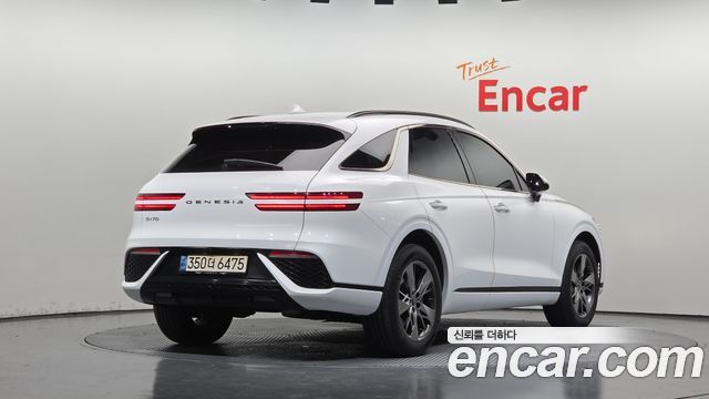 Genesis GV70 2.2 Diesel 2WD - фото 0