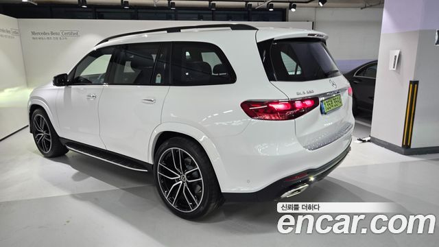 Mercedes-Benz GLS-Class X167 GLS580 4MATIC AMG Line - фото 2