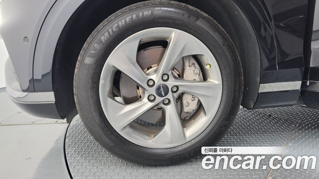 Genesis GV70 2.5T Gasoline AWD - фото 4