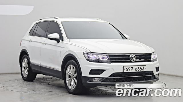 Volkswagen Tiguan 2-го поколения 2.0 TDI Premium - фото 2