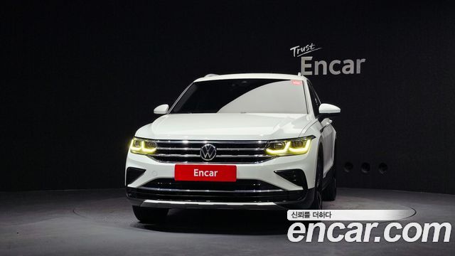 Volkswagen Tiguan 2-го поколения 2.0 TDI Premium - фото 2